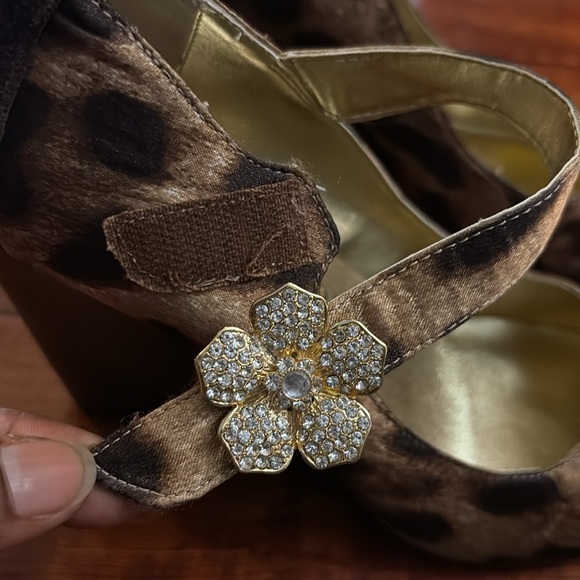 Heels - Picture 6 of 6